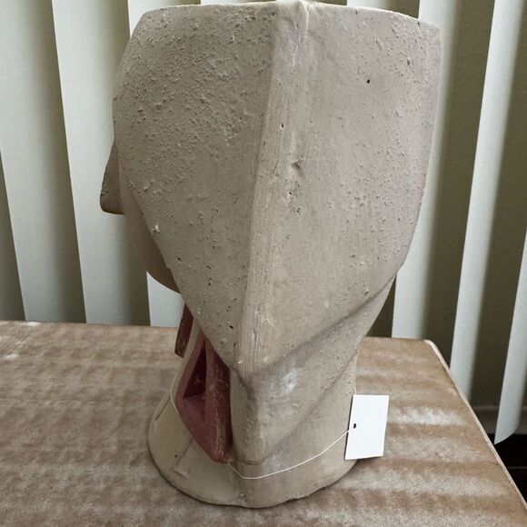 Artistic Ceramic/Resin Face Vases - Cream and Pink - Picture 13 of 16